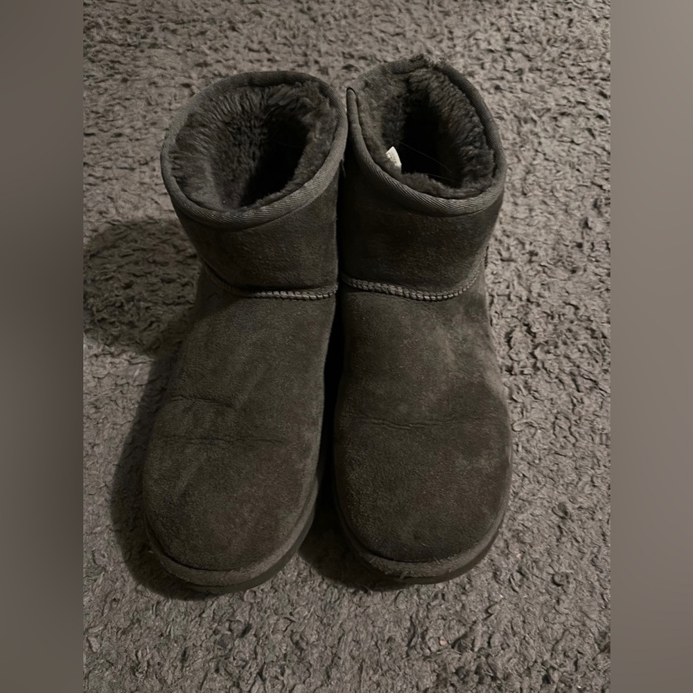Ugg boots size 10